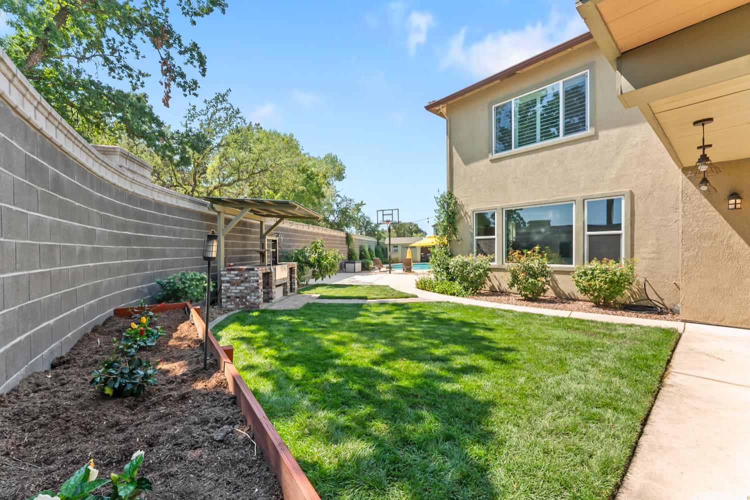 3950 Deergrass Circle
