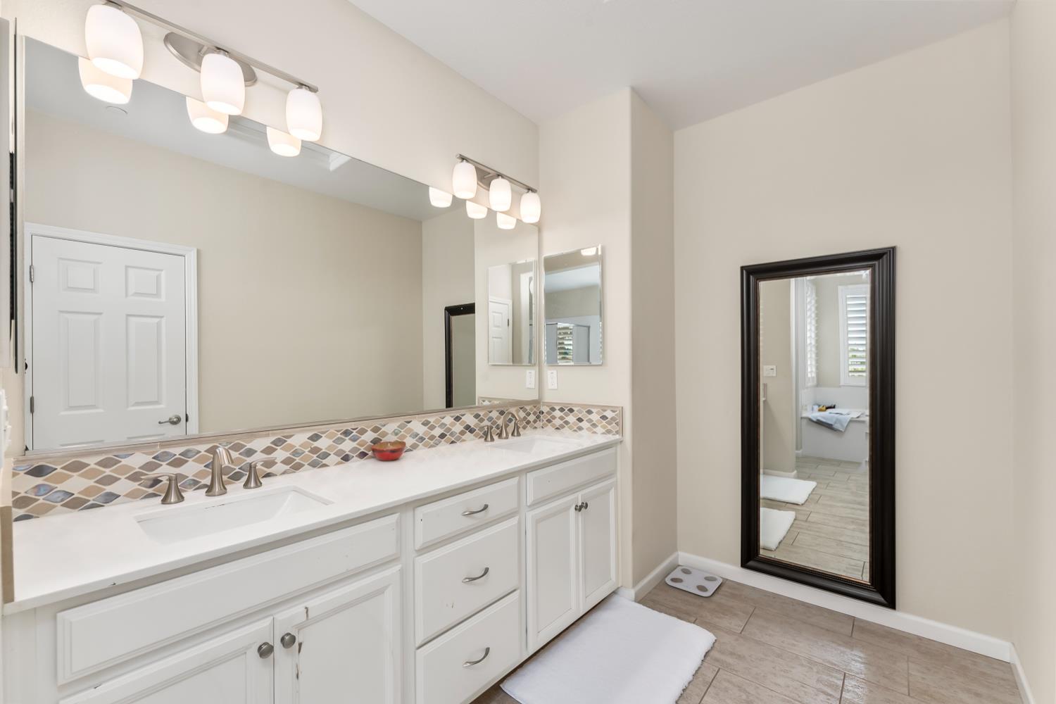 3950 Deergrass Circle