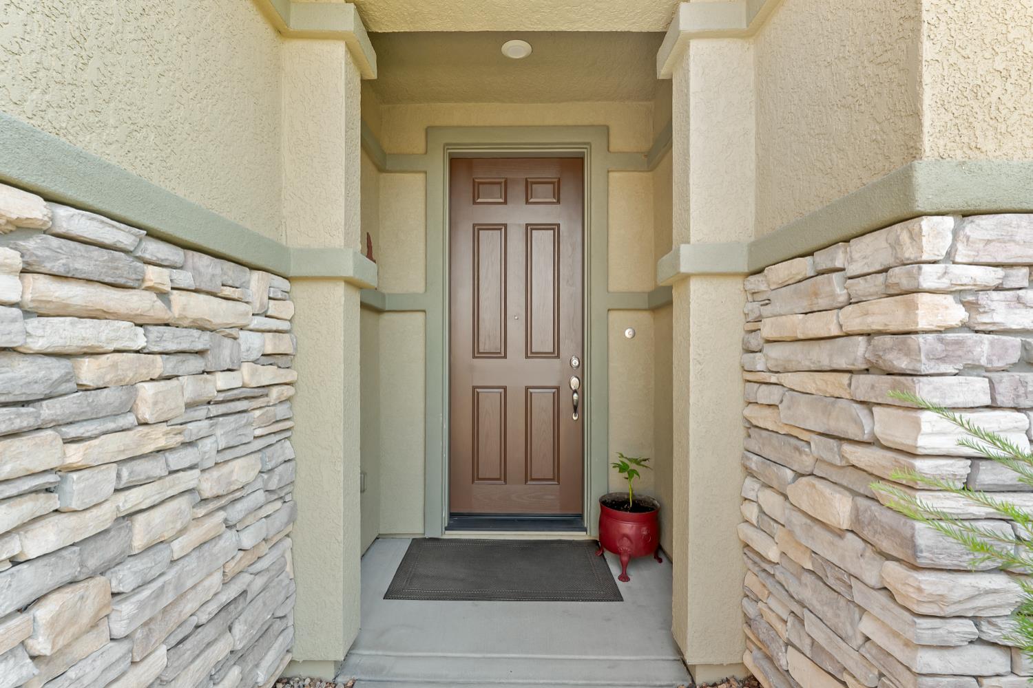 3950 Deergrass Circle