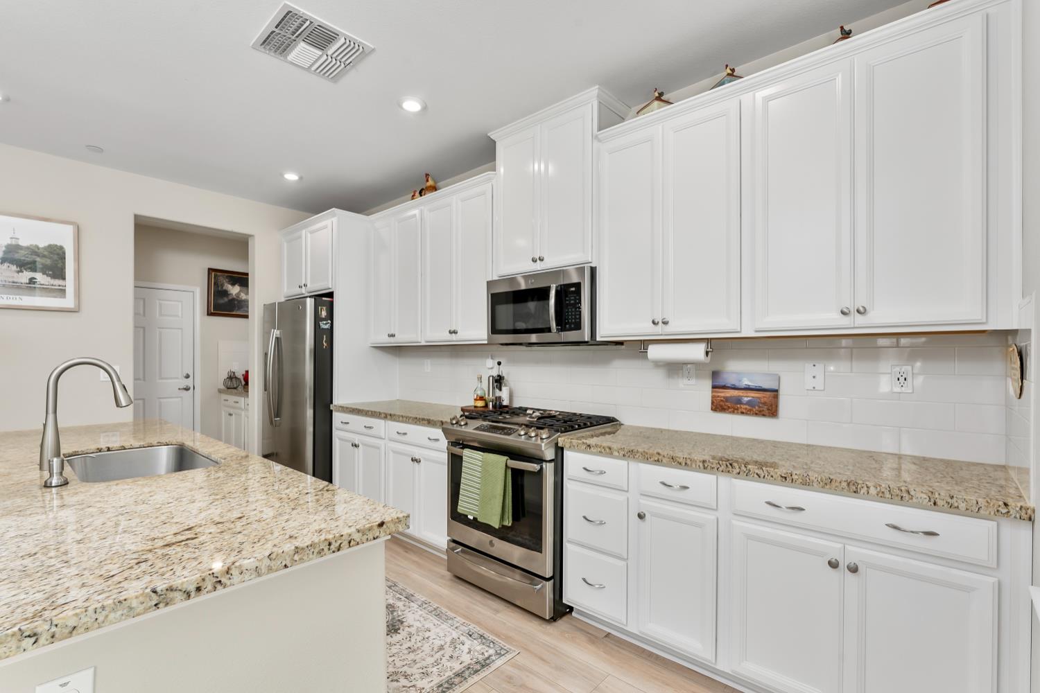 3950 Deergrass Circle