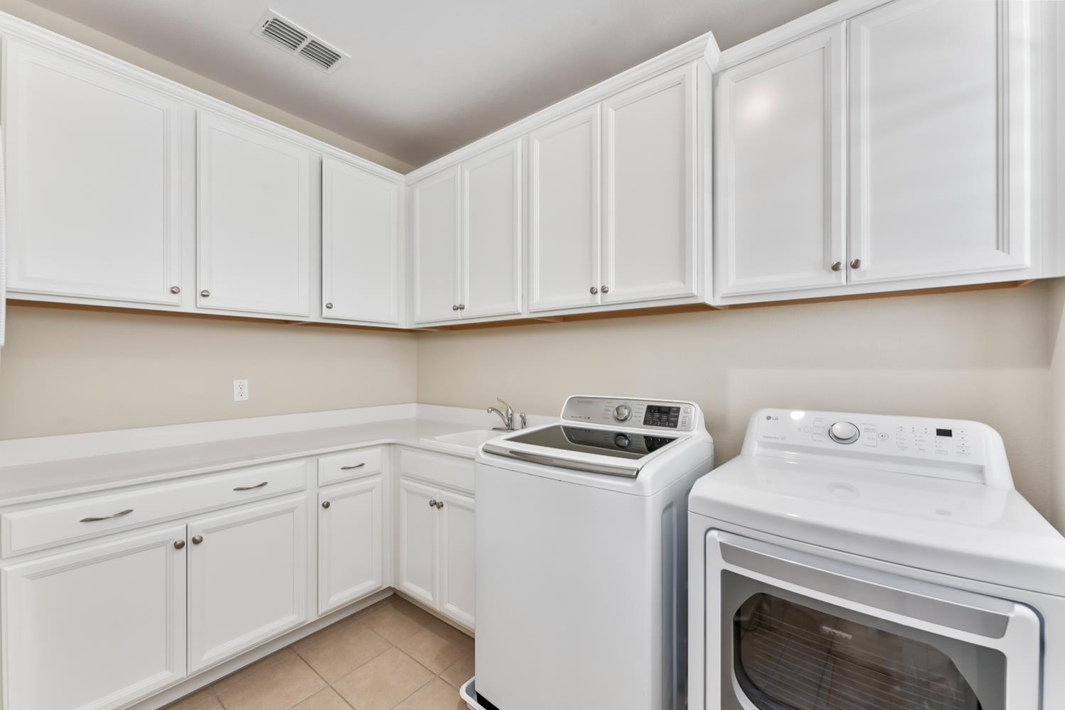 3950 Deergrass Circle