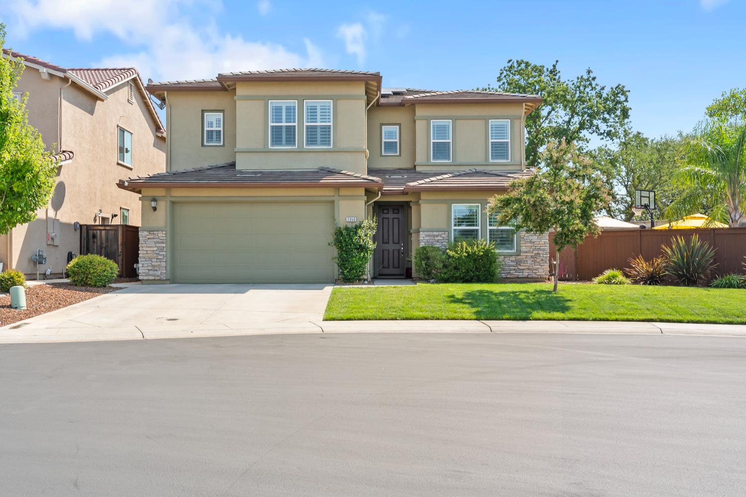 3950 Deergrass Circle