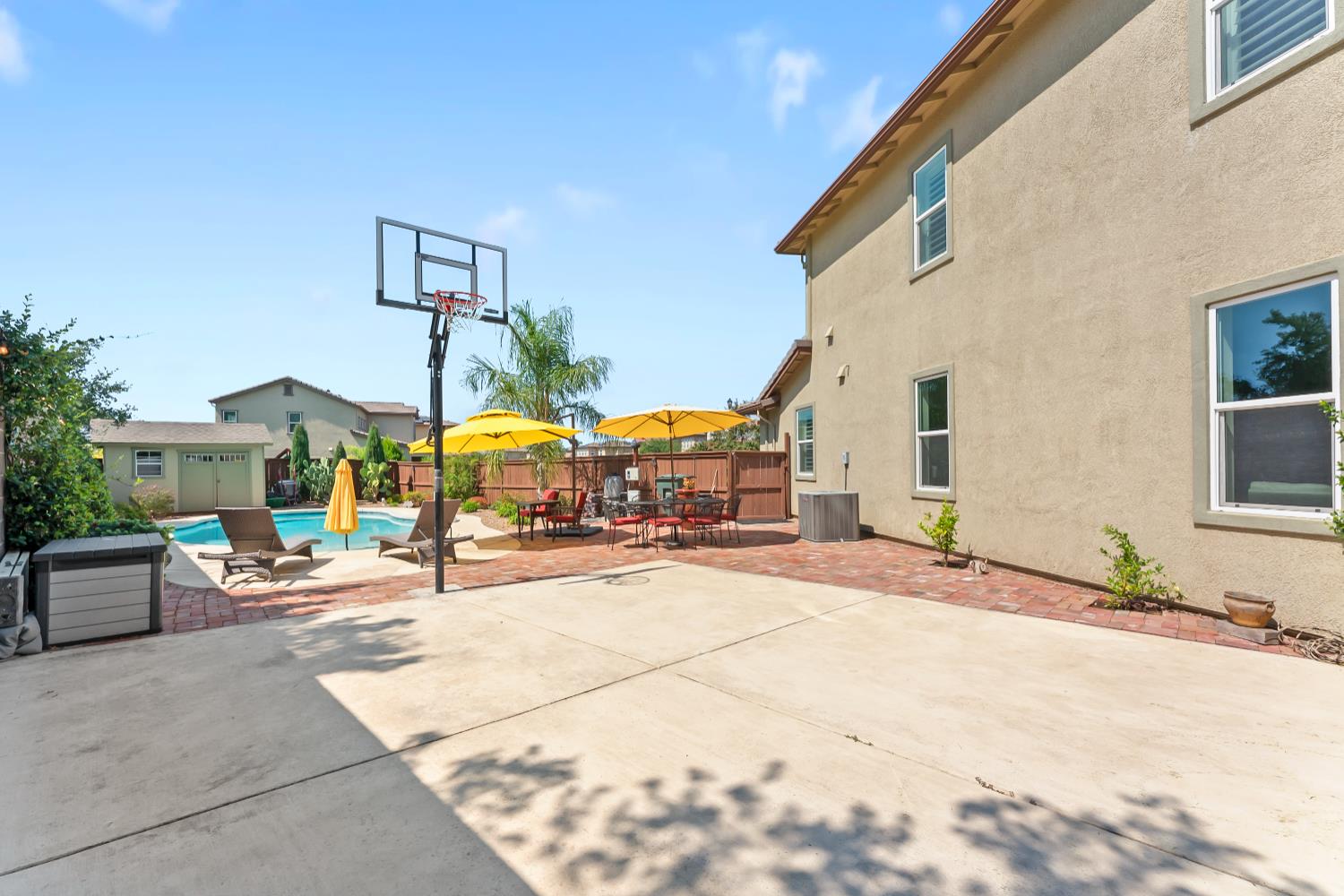 3950 Deergrass Circle