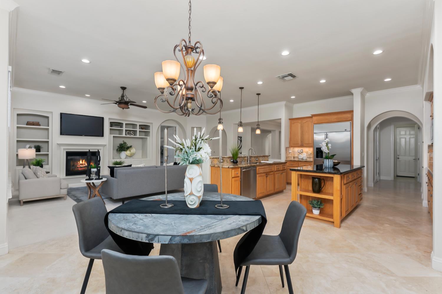 8582 Las Brisas Circle