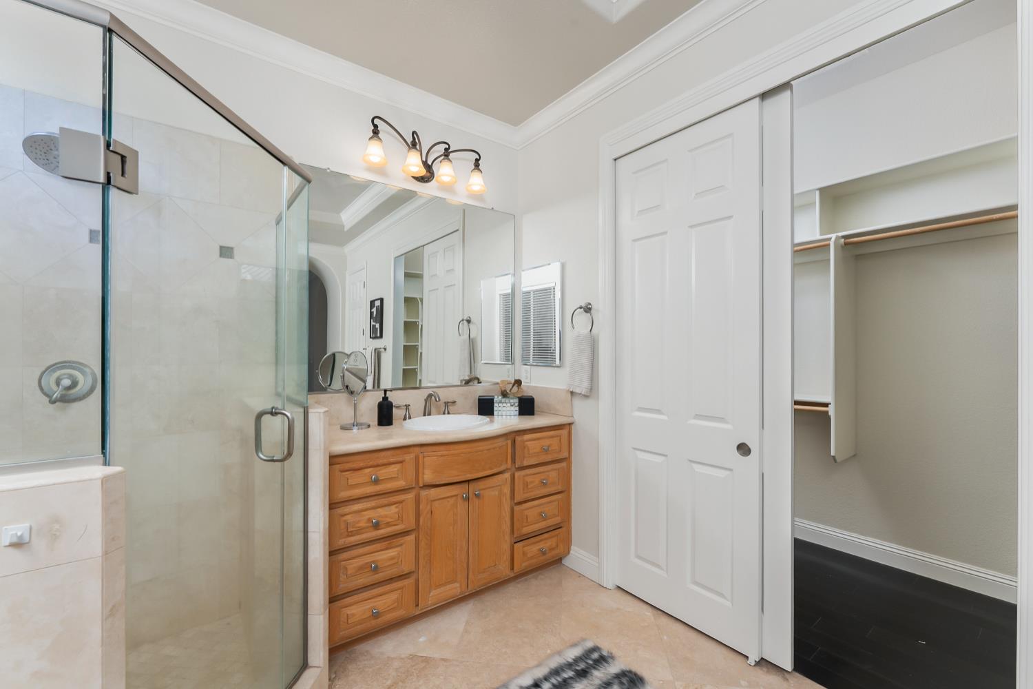 8582 Las Brisas Circle