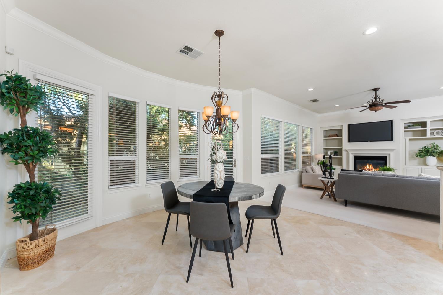 8582 Las Brisas Circle
