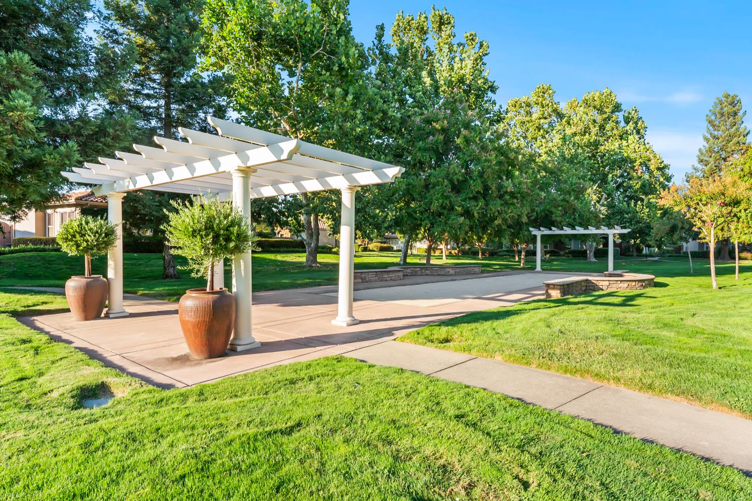 8582 Las Brisas Circle