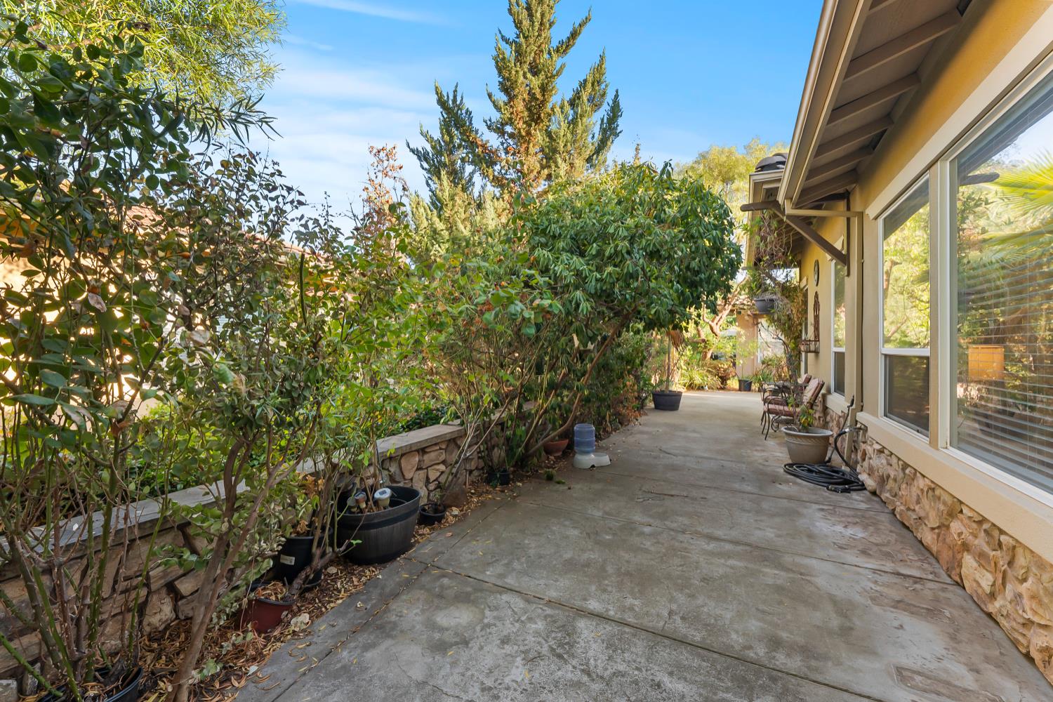 8582 Las Brisas Circle
