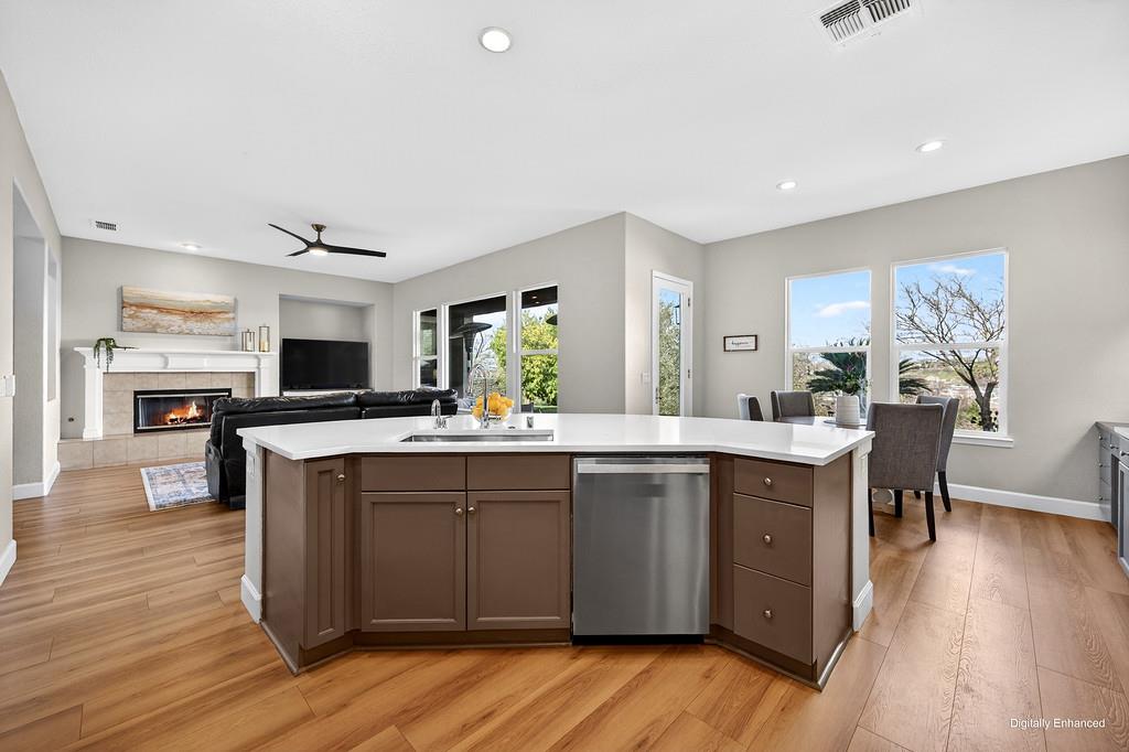 2208 Raintree Court