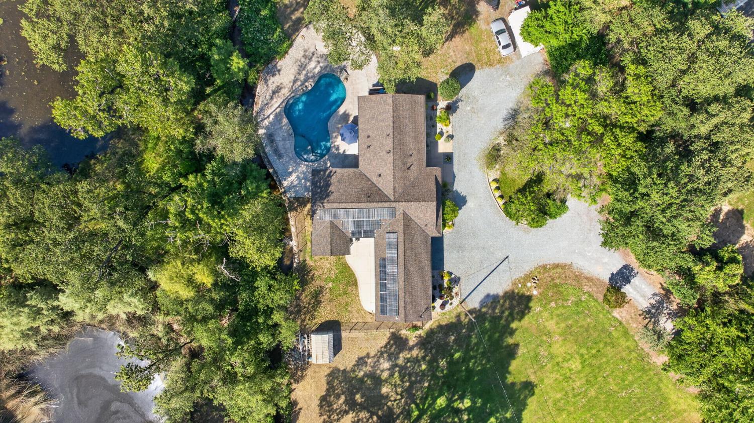 6417 Colwell Road