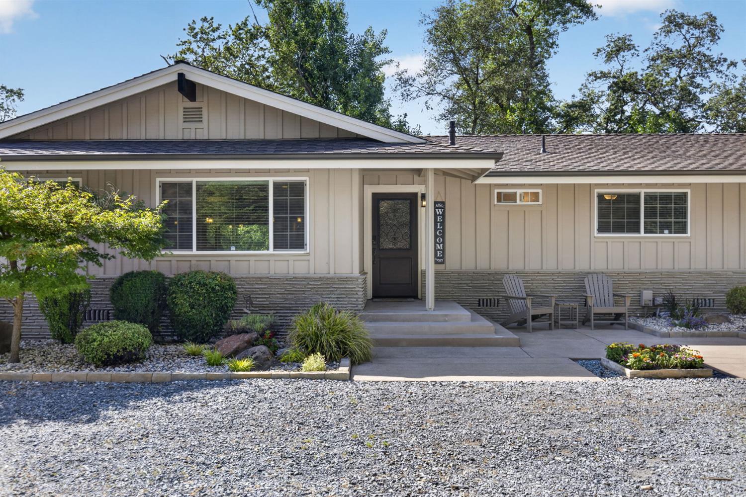 6417 Colwell Road