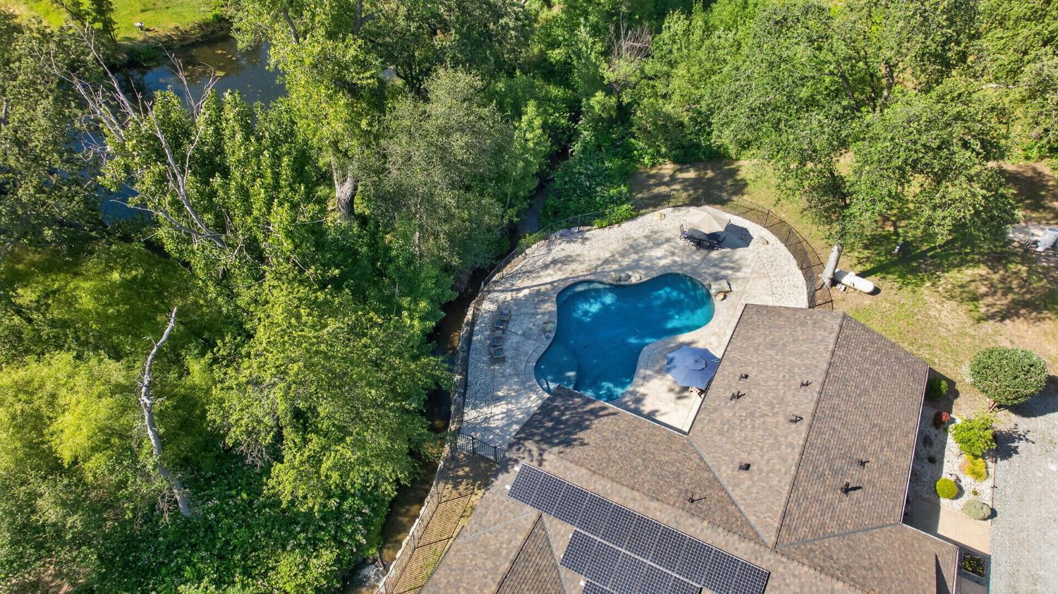 6417 Colwell Road