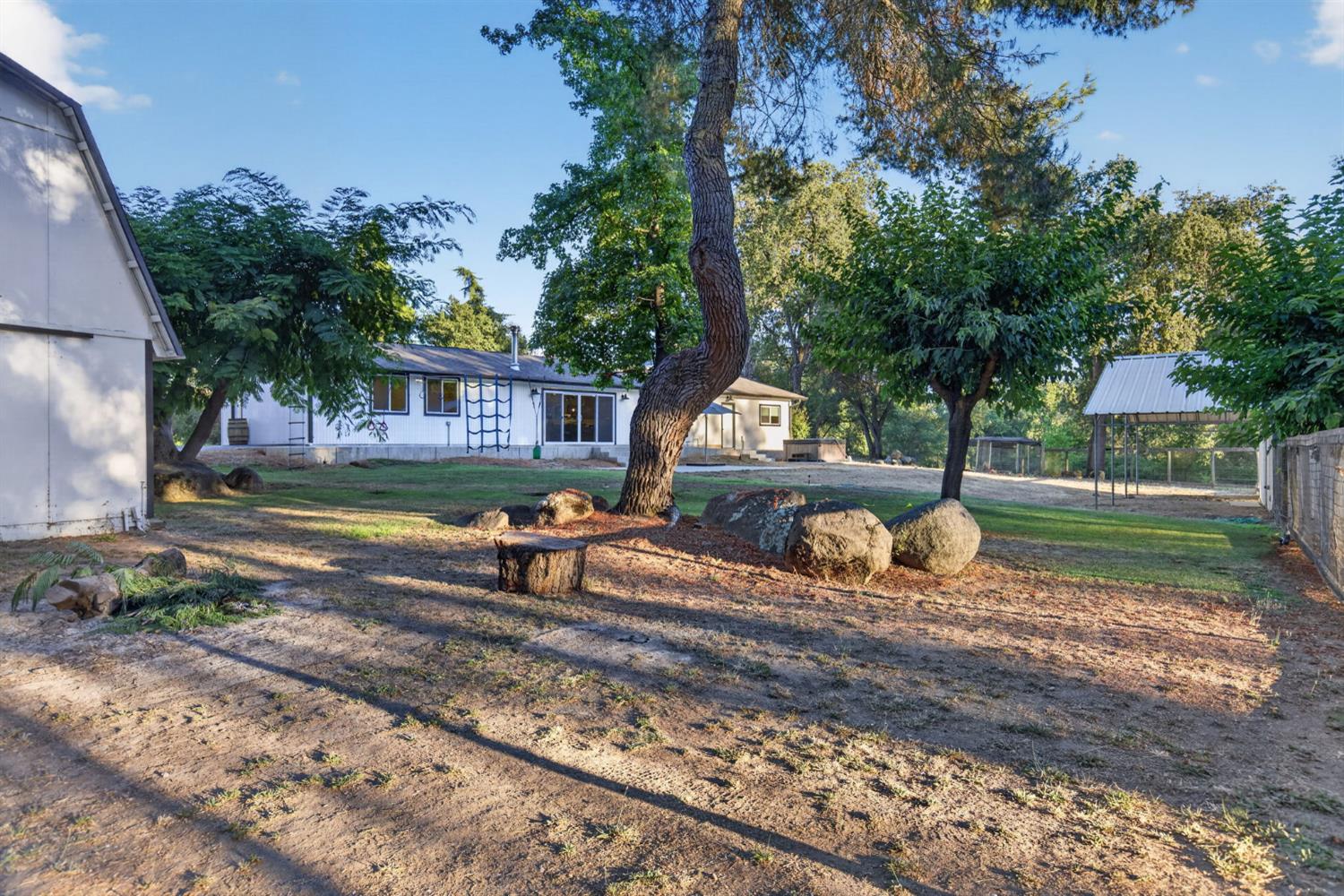 3252 Old Orchard Lane