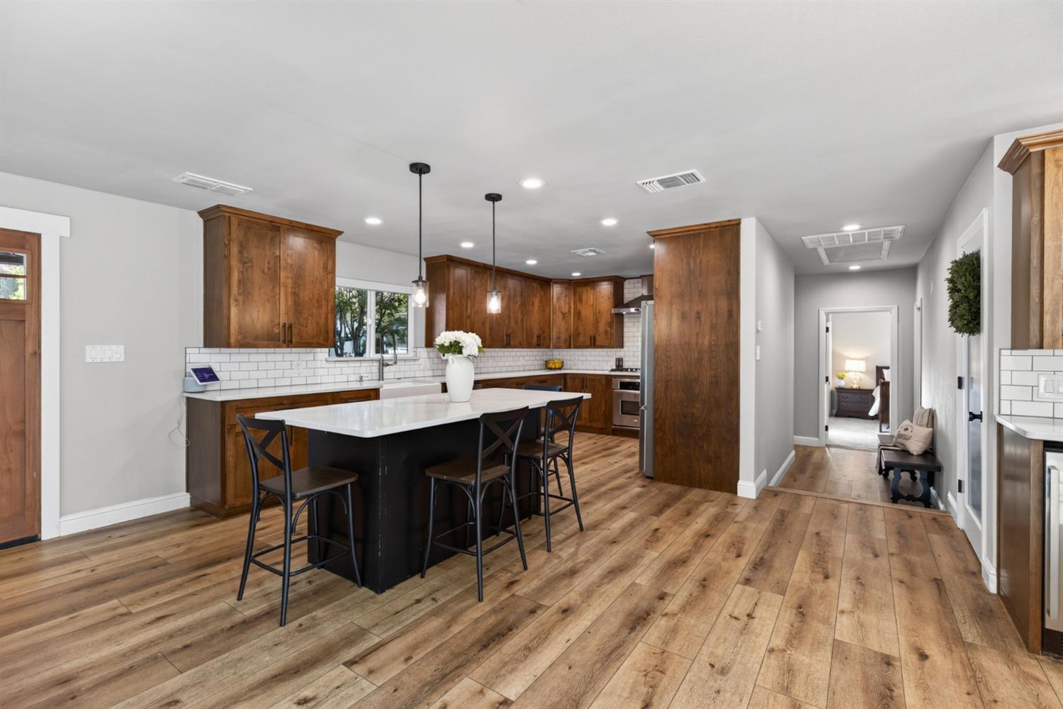 3252 Old Orchard Lane