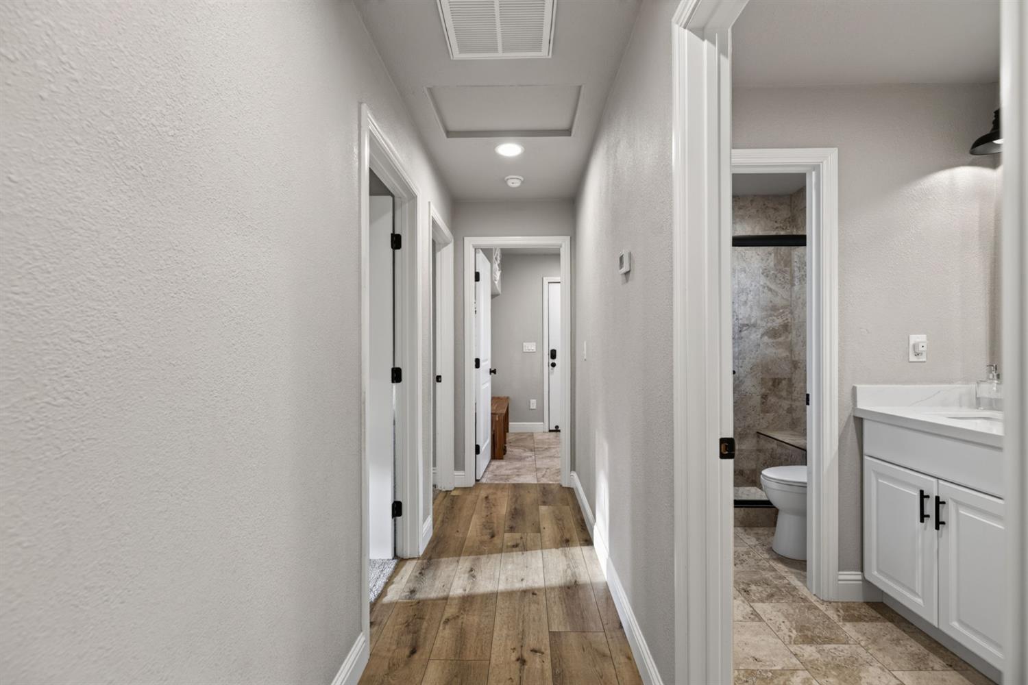 3252 Old Orchard Lane