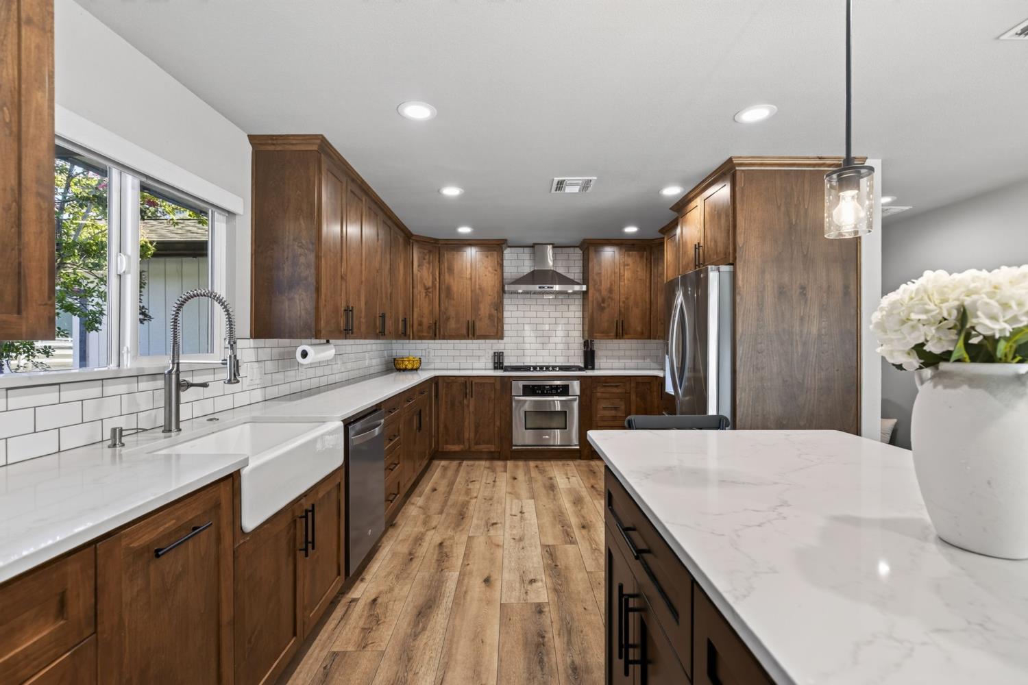 3252 Old Orchard Lane