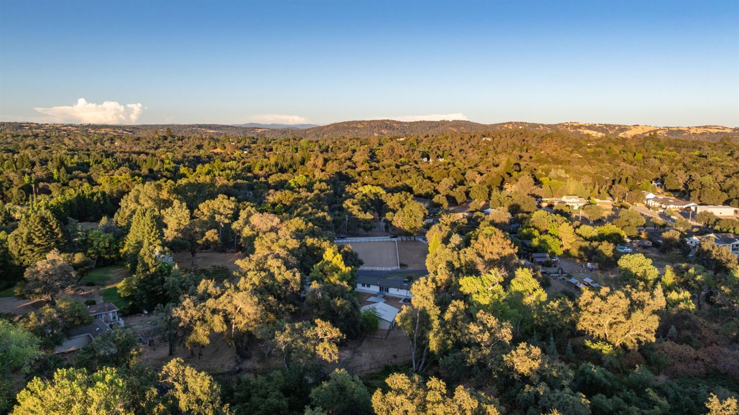 3252 Old Orchard Lane