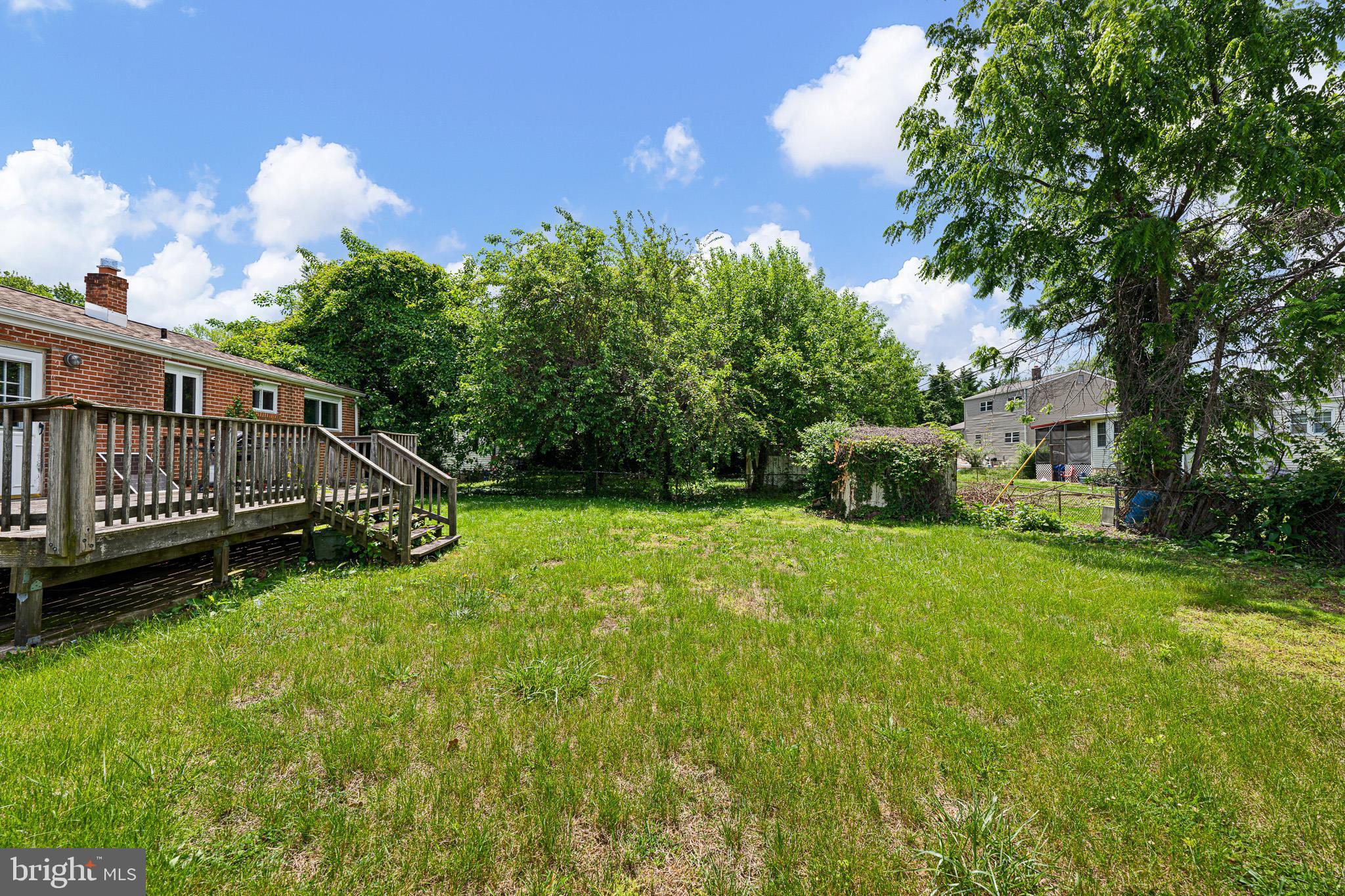 1221 GARFIELD DRIVE