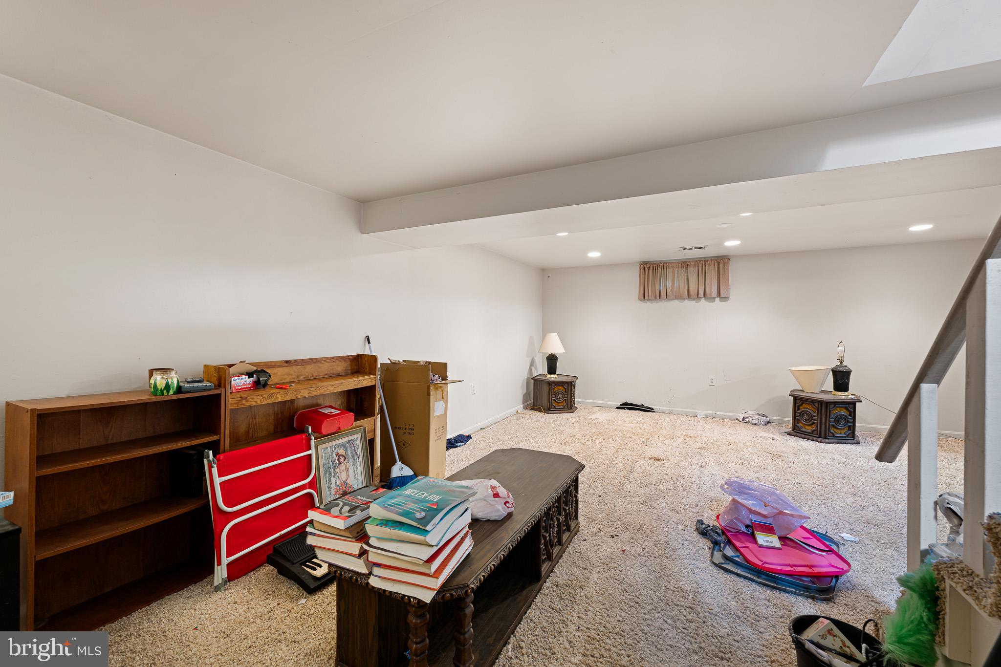 1221 GARFIELD DRIVE