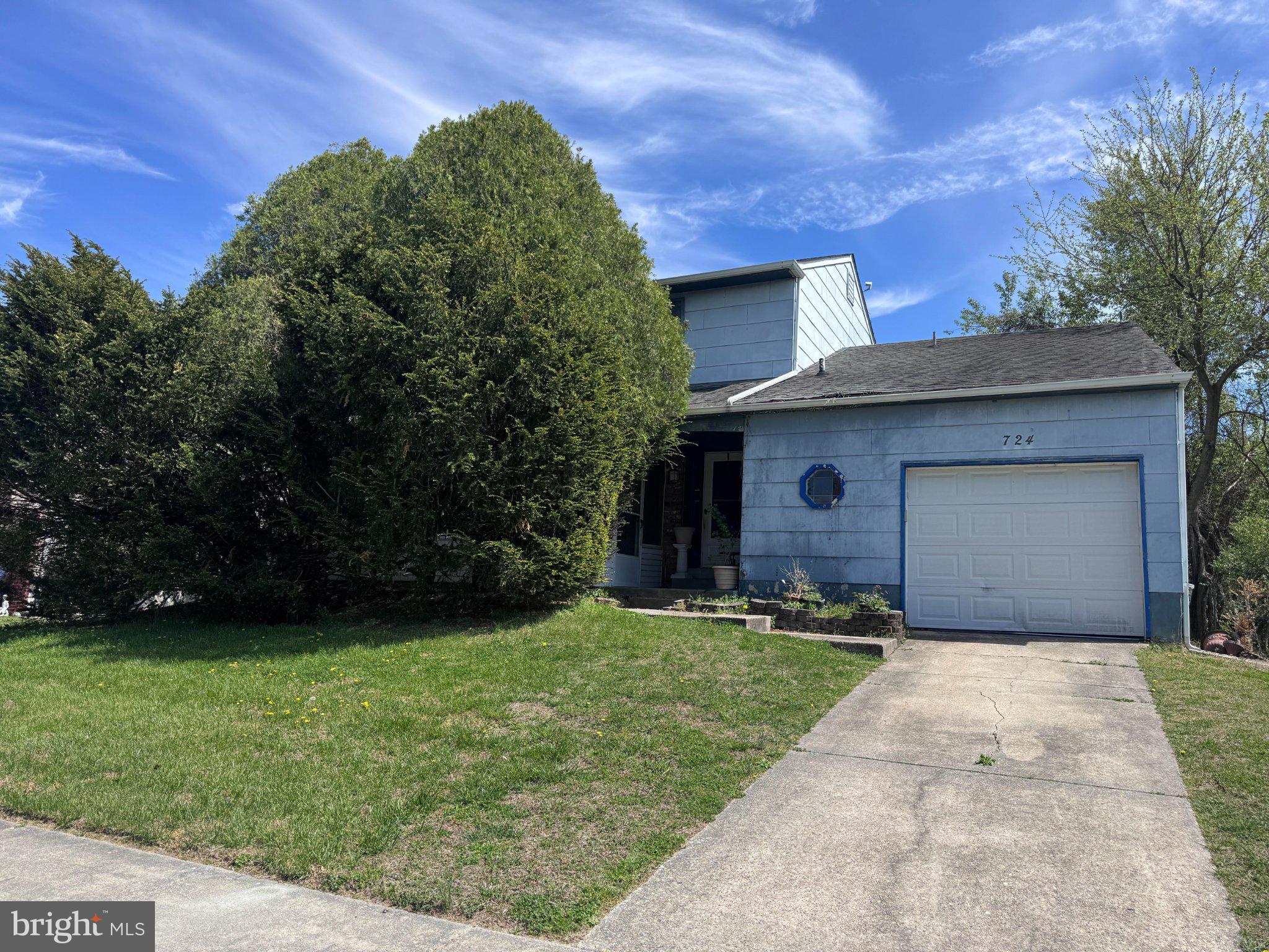 724 MILLER DRIVE