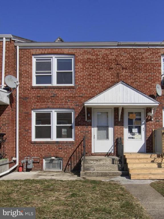 2655 Waldo St