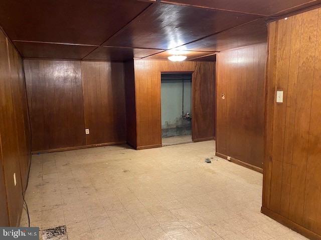 2302 KENSINGTON STREET