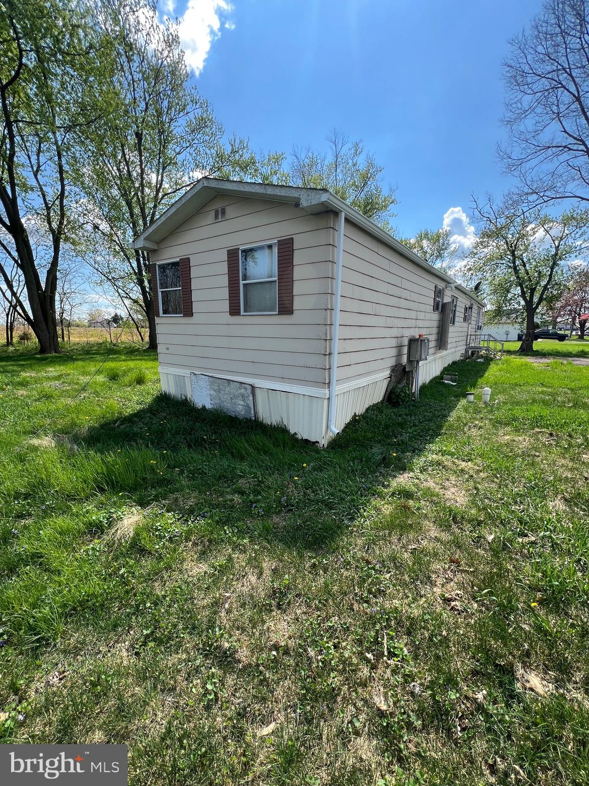 2318 ROCKVALE ROAD