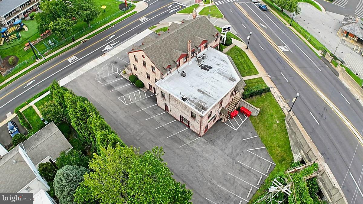 766 Old York Rd