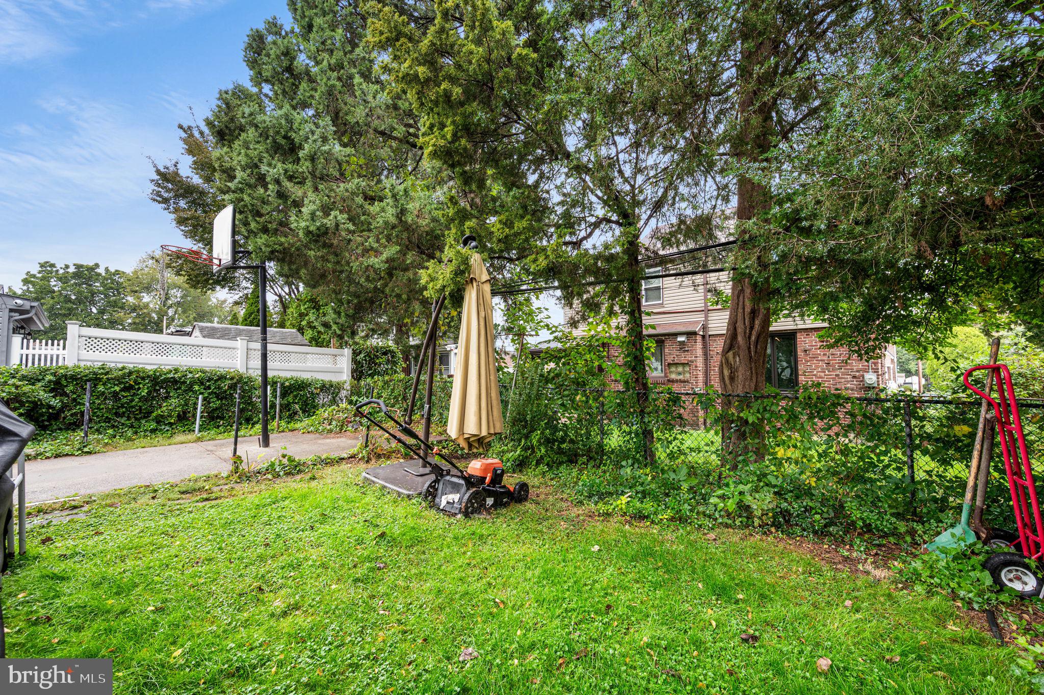 8239 MICHENER AVENUE