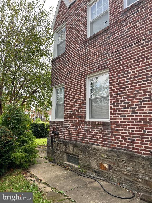 714 DISSTON STREET