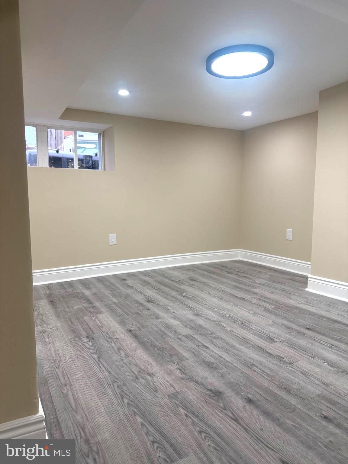 6232 LARCHWOOD AVENUE