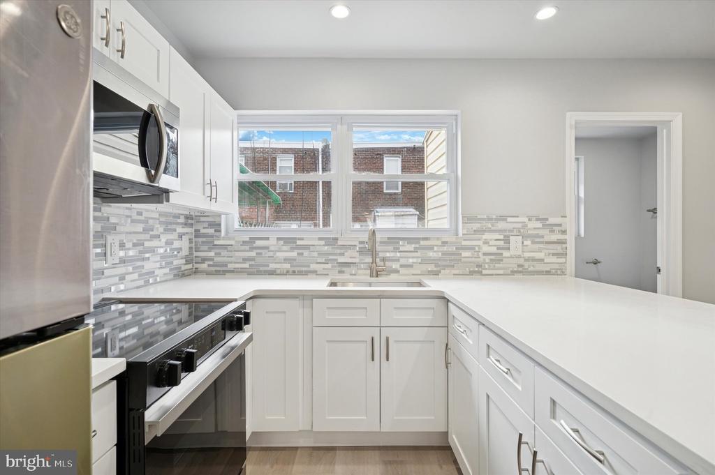 2530 S 74TH STREET