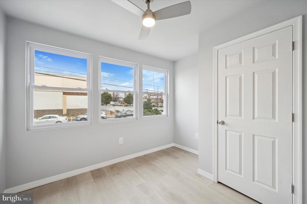 2530 S 74TH STREET