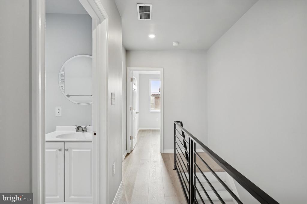 2530 S 74TH STREET