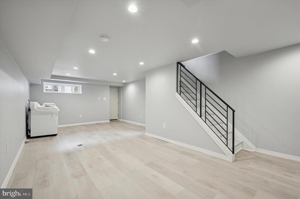 2530 S 74TH STREET