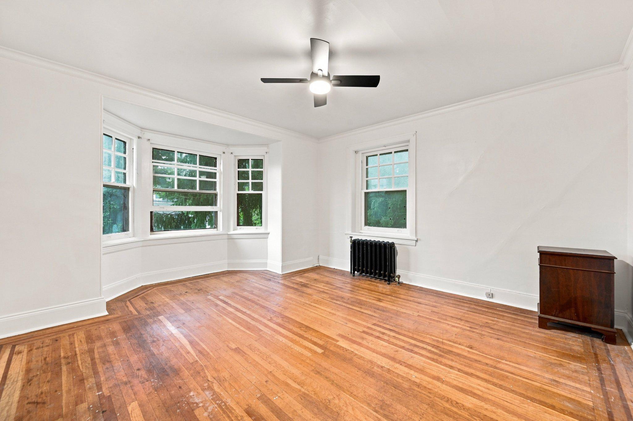 59 W WESTVIEW STREET