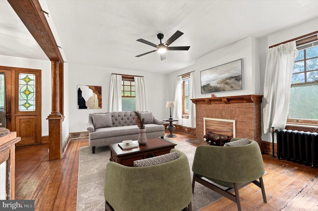 59 W WESTVIEW STREET