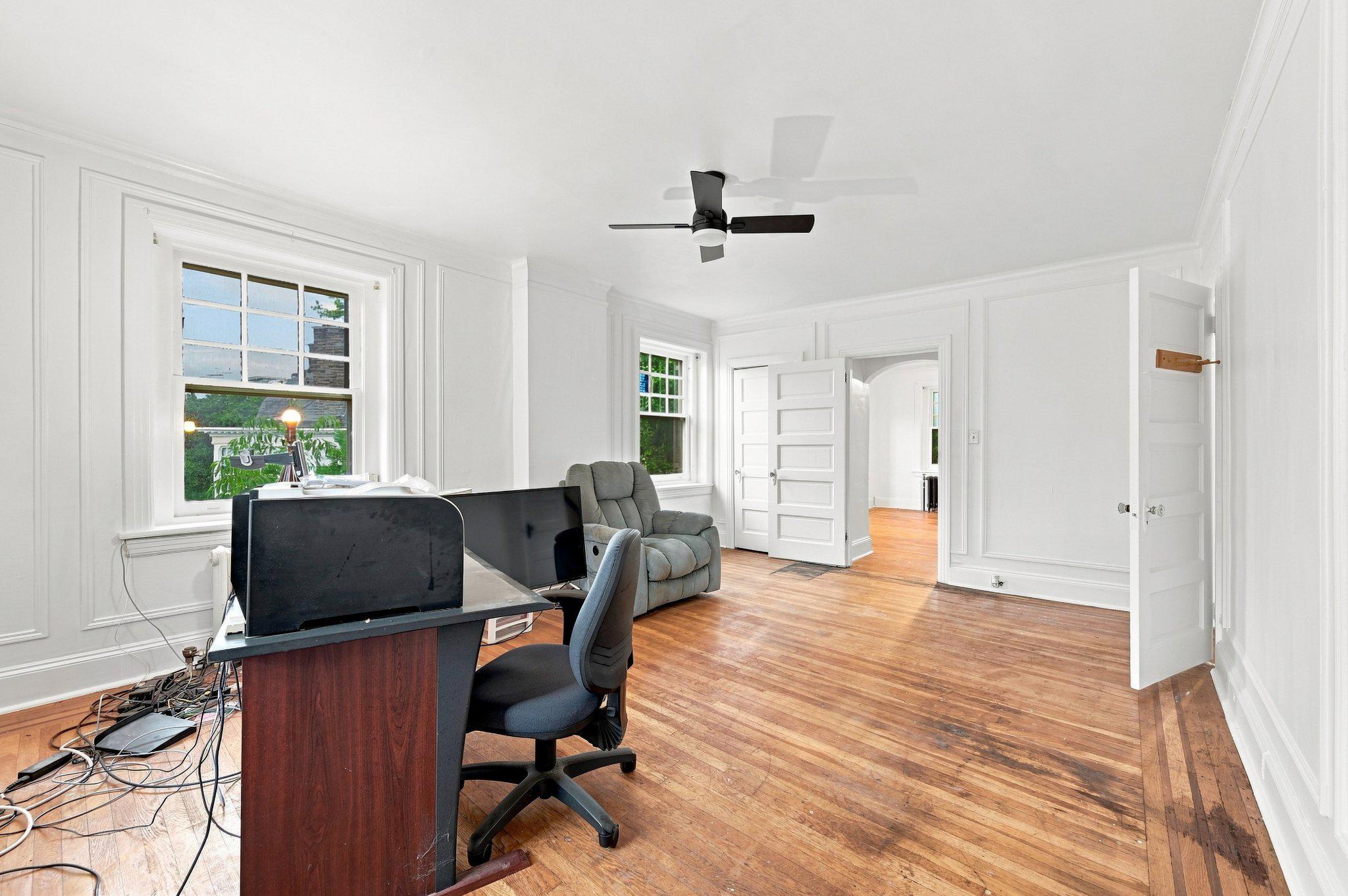 59 W WESTVIEW STREET