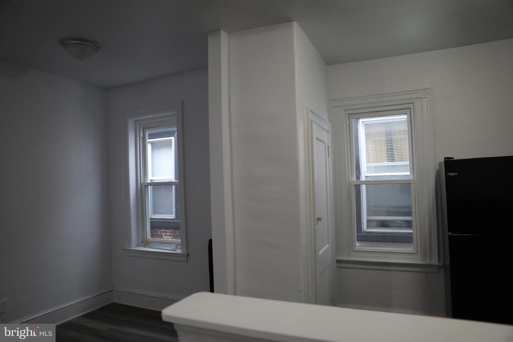 4826 N CAMAC STREET Unit: 1