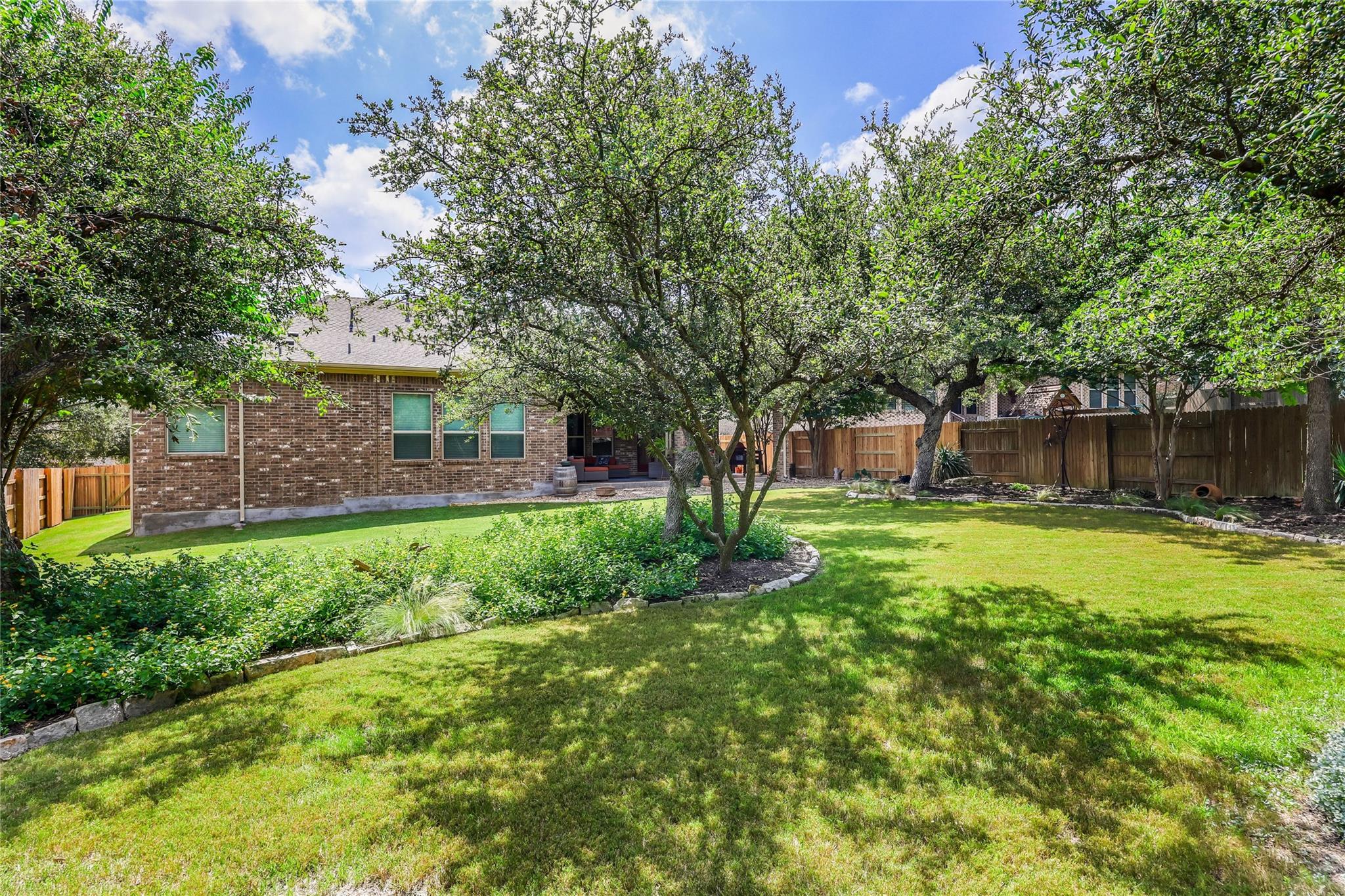 155 Sand Hills LN