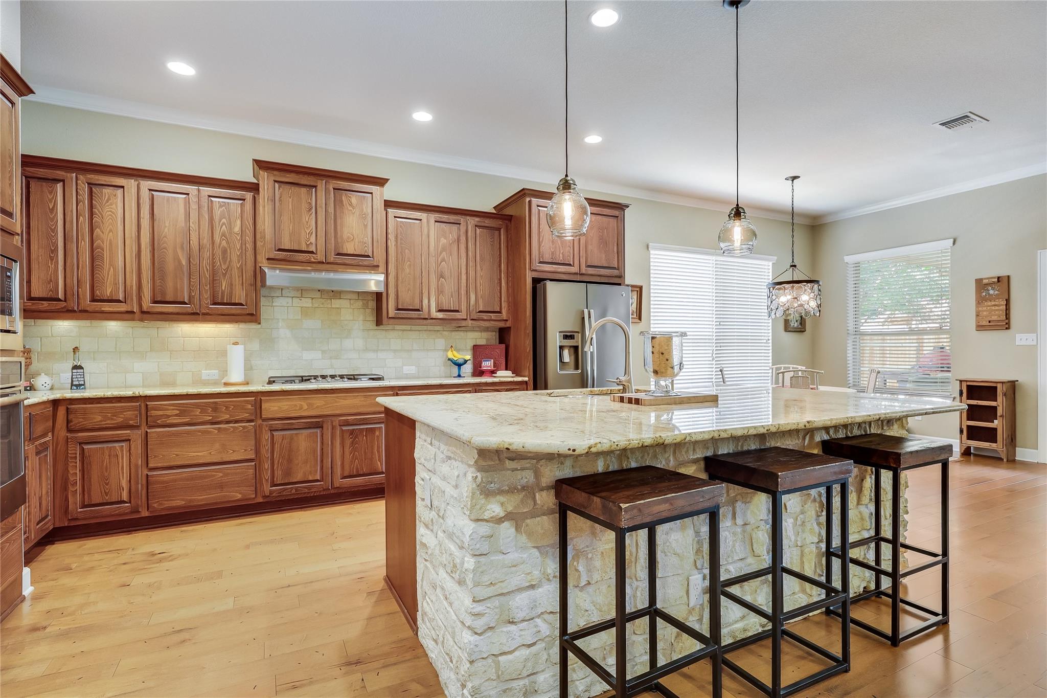 155 Sand Hills LN