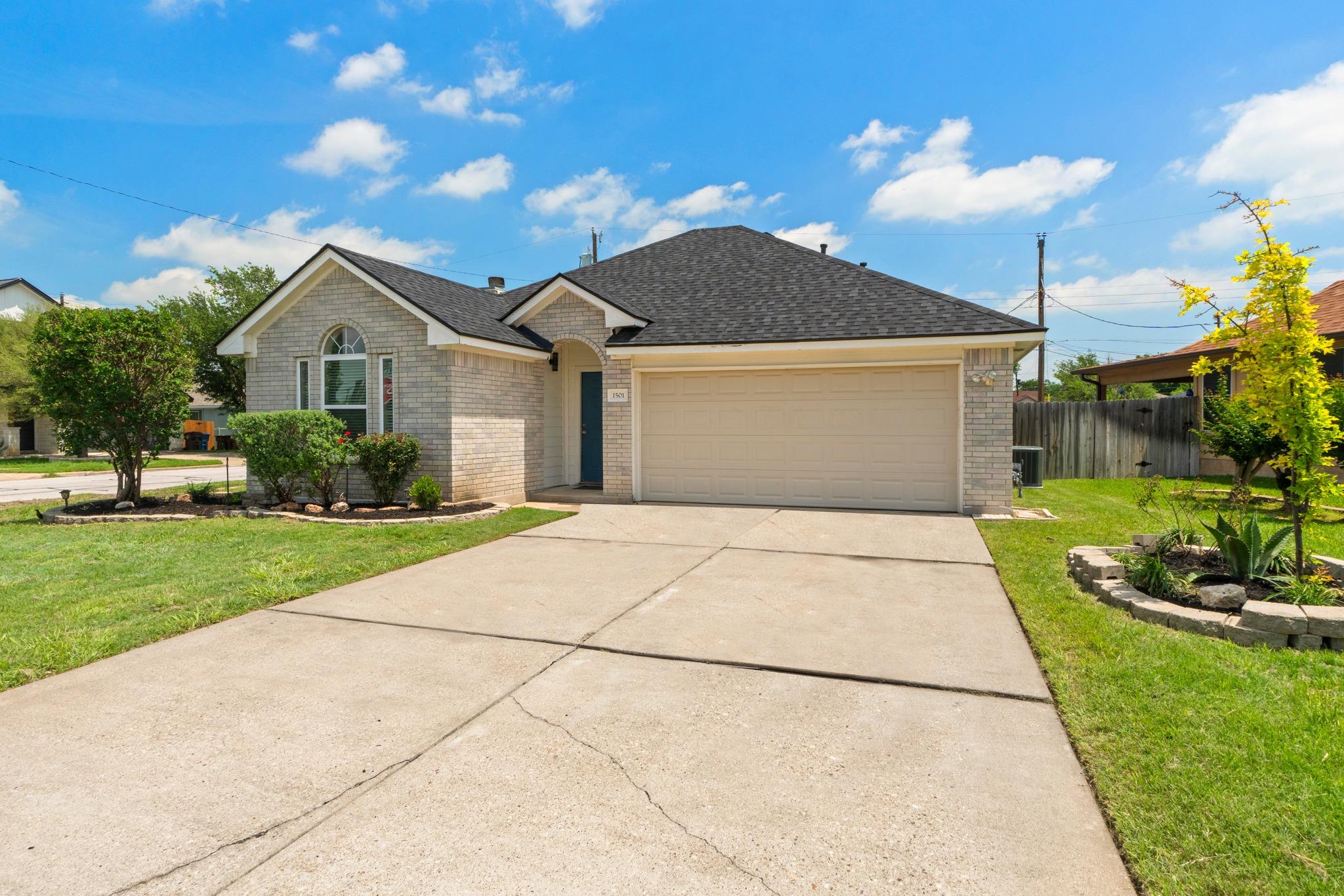 1501 Catherine CT