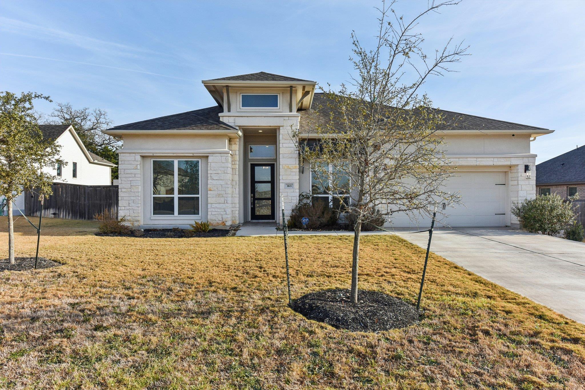 163 Kellogg LN