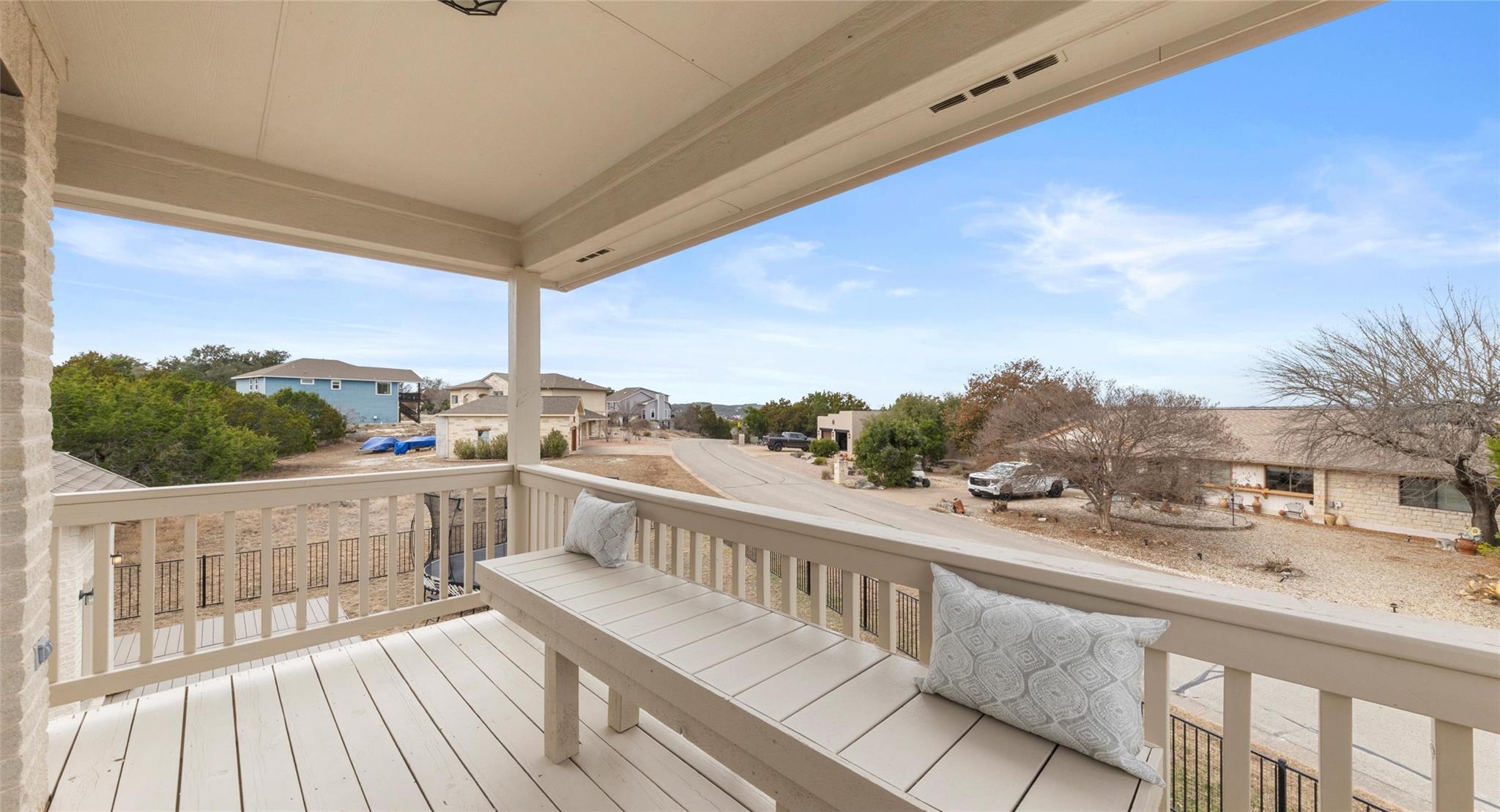 18702 Venture DR