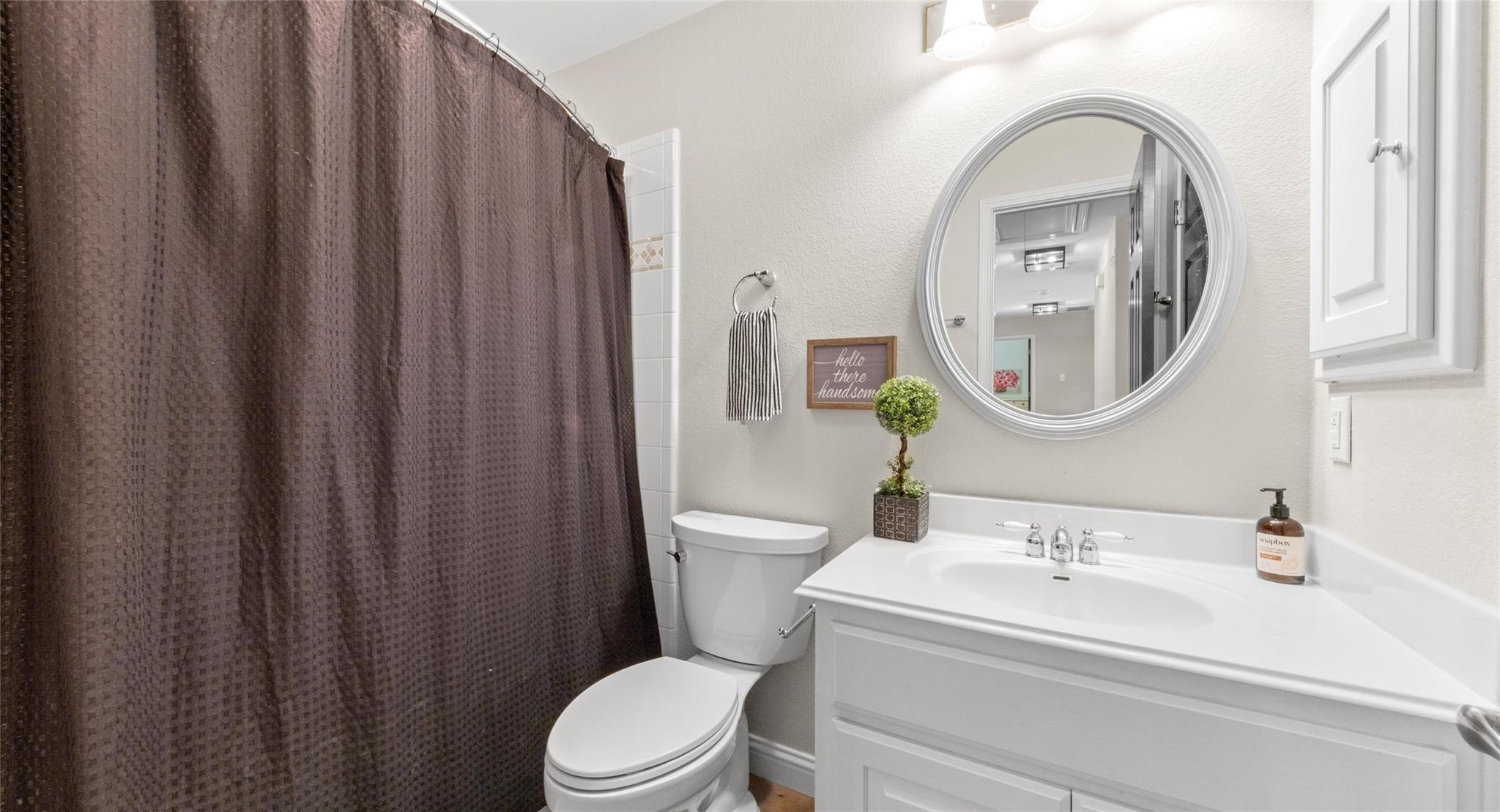 18702 Venture DR