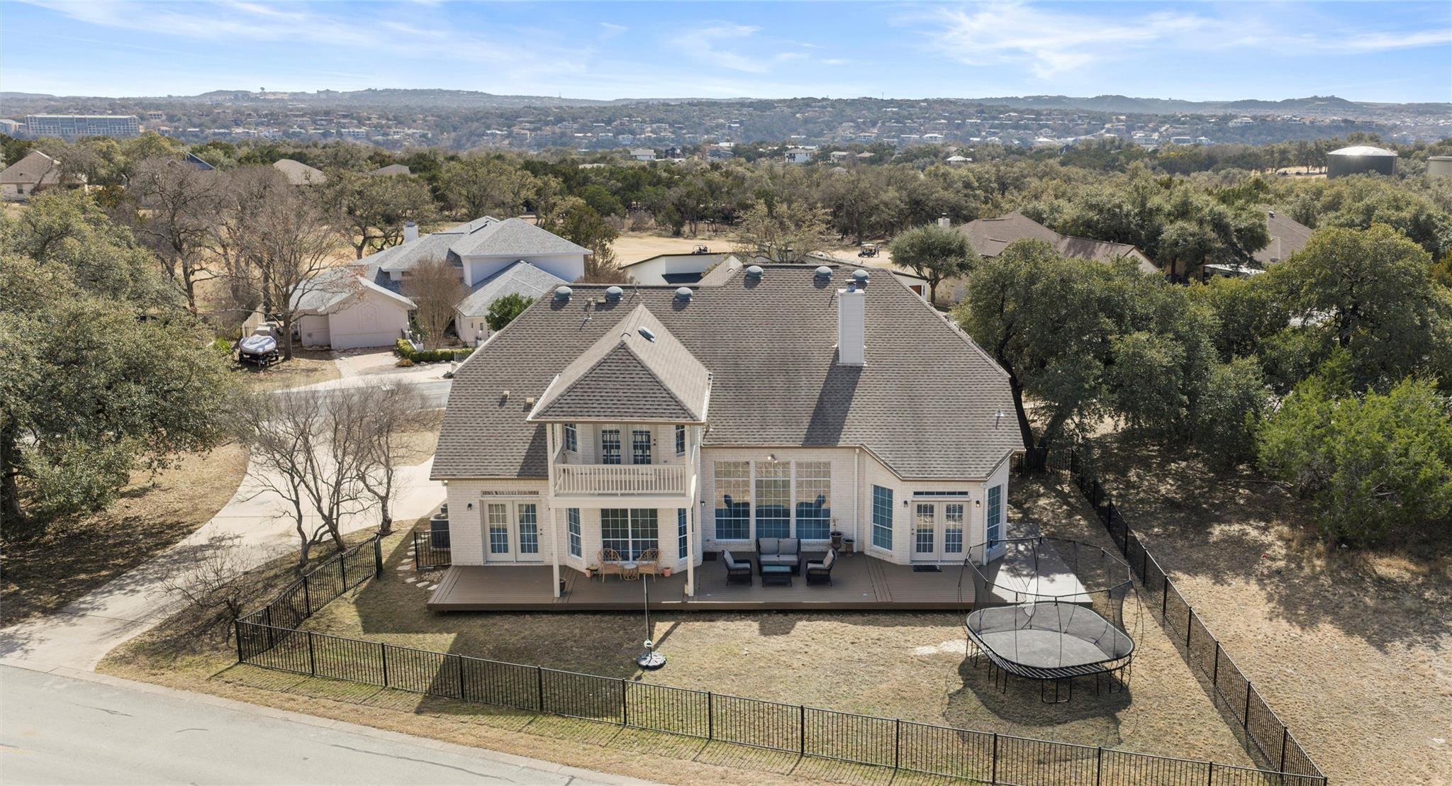 18702 Venture DR