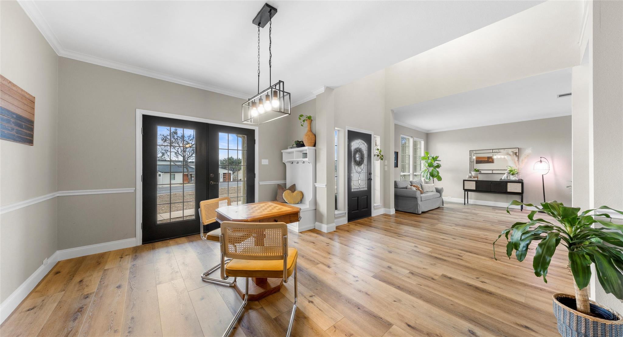 18702 Venture DR