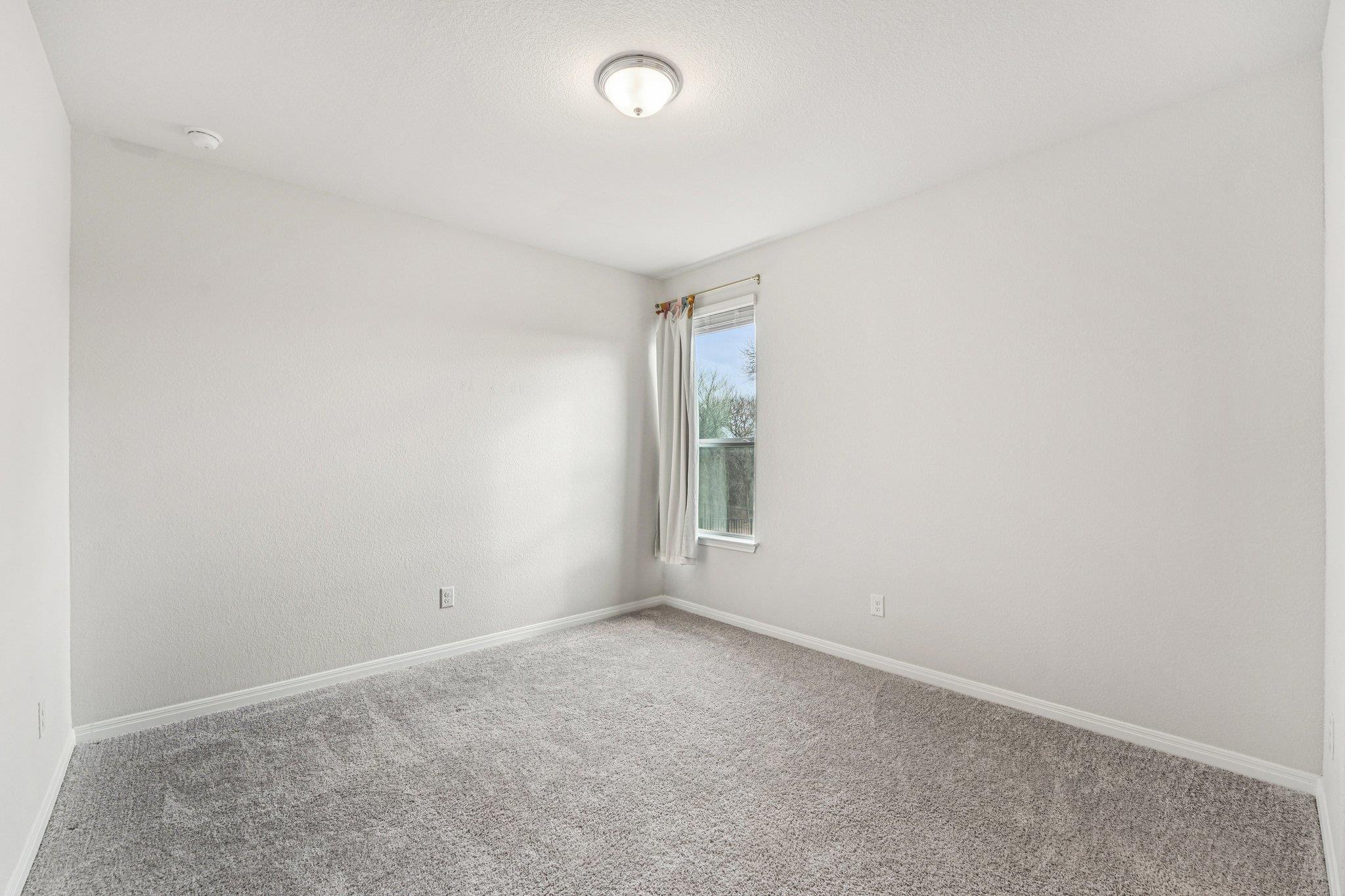 180 Pecos ST