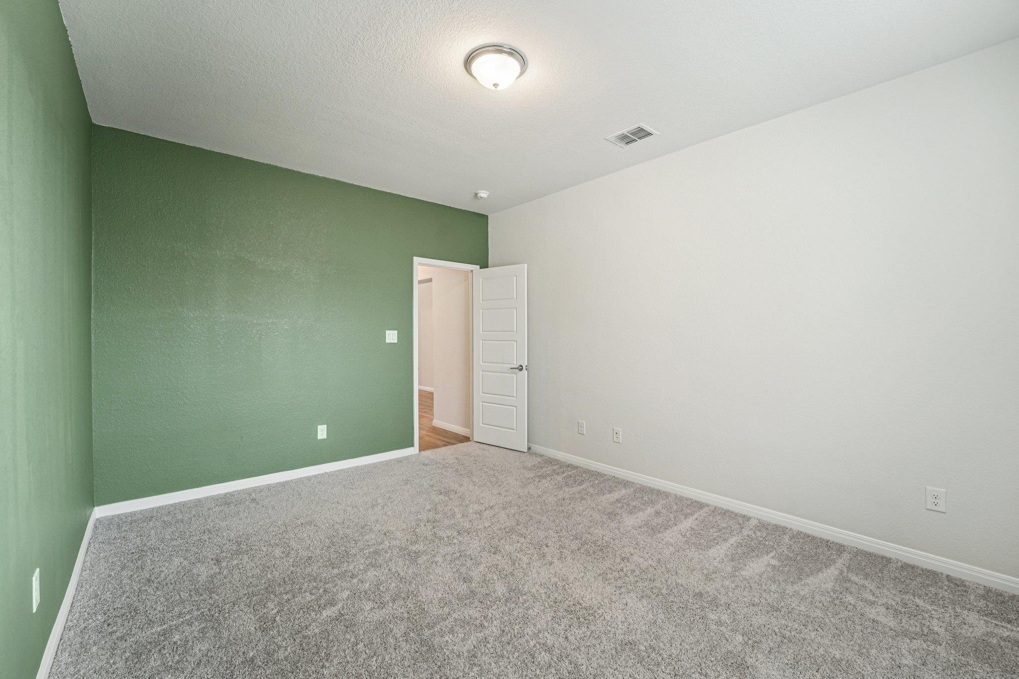 180 Pecos ST