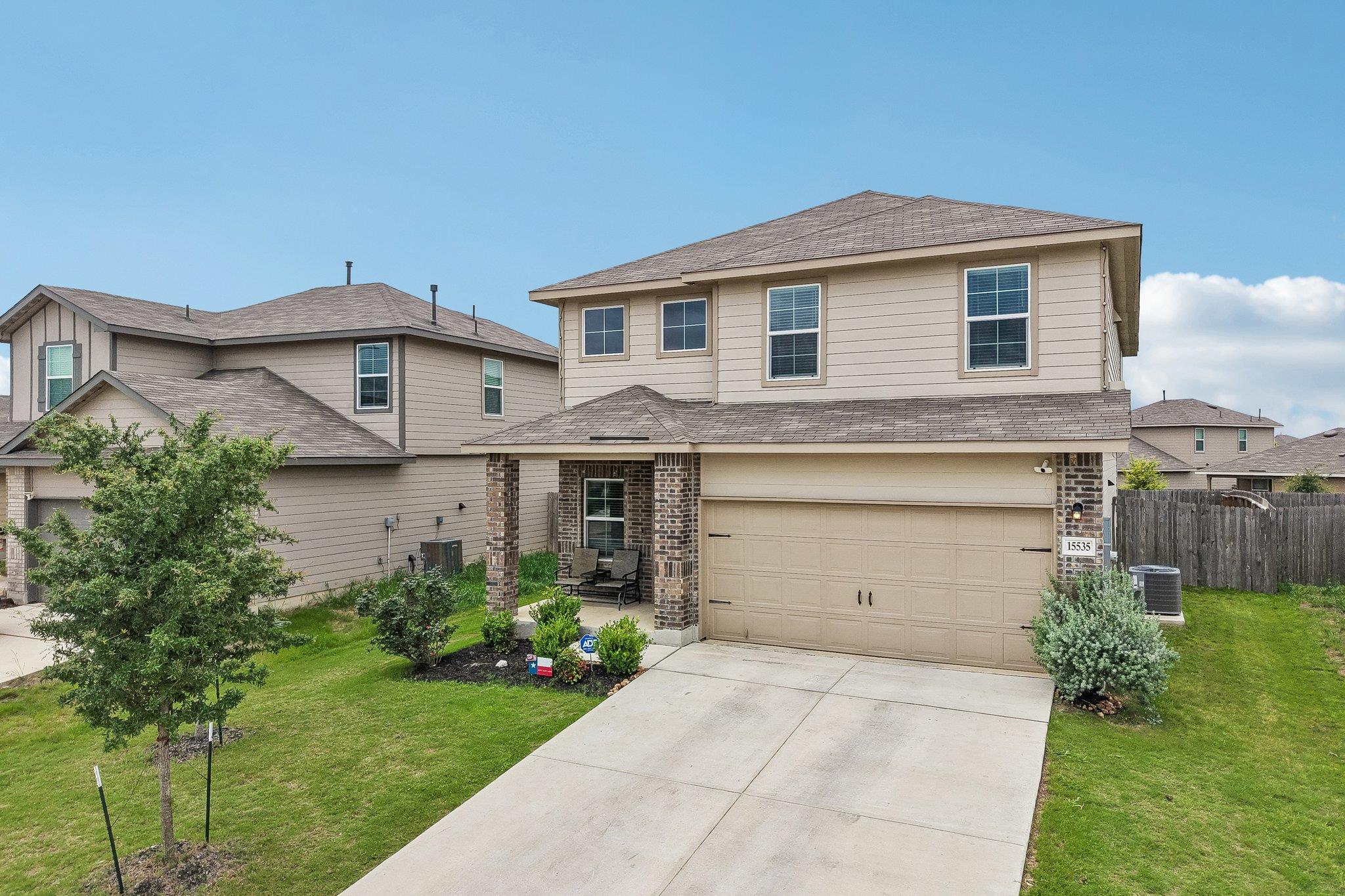 15535 Clove Spice WAY